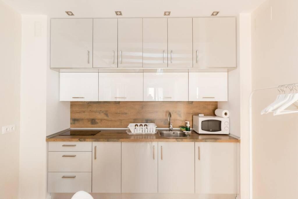 Ca2 - Apartamento Centrico De Un Dormitorio Con Opcion De Garaje Zaragoza Bagian luar foto