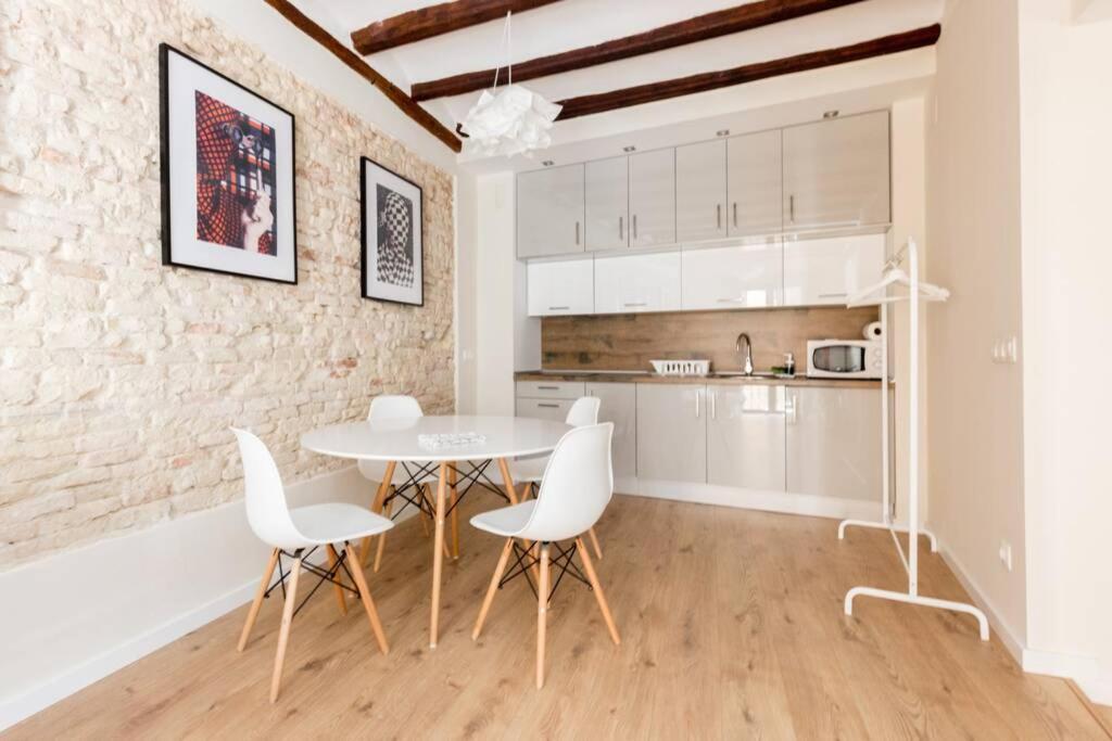 Ca2 - Apartamento Centrico De Un Dormitorio Con Opcion De Garaje Zaragoza Bagian luar foto